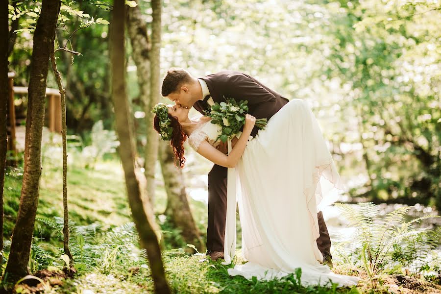 Fotografo di matrimoni Linda Strauta Brauere (bilzuligzda). Foto del 4 agosto 2022