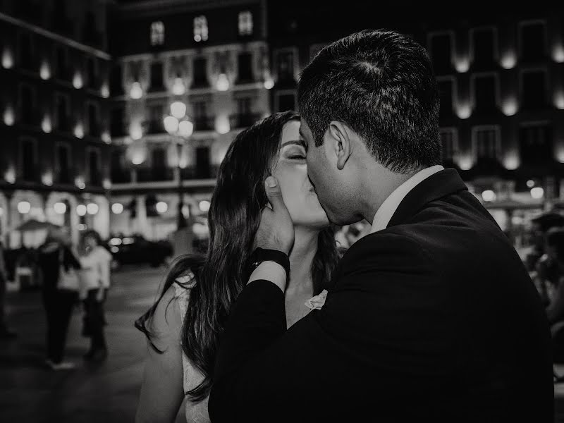 Fotografo di matrimoni Tania De La Iglesia (happytime). Foto del 27 febbraio 2019