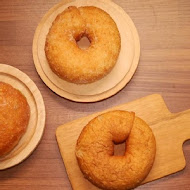 Dough Doughnuts 兜兜圈 二號店