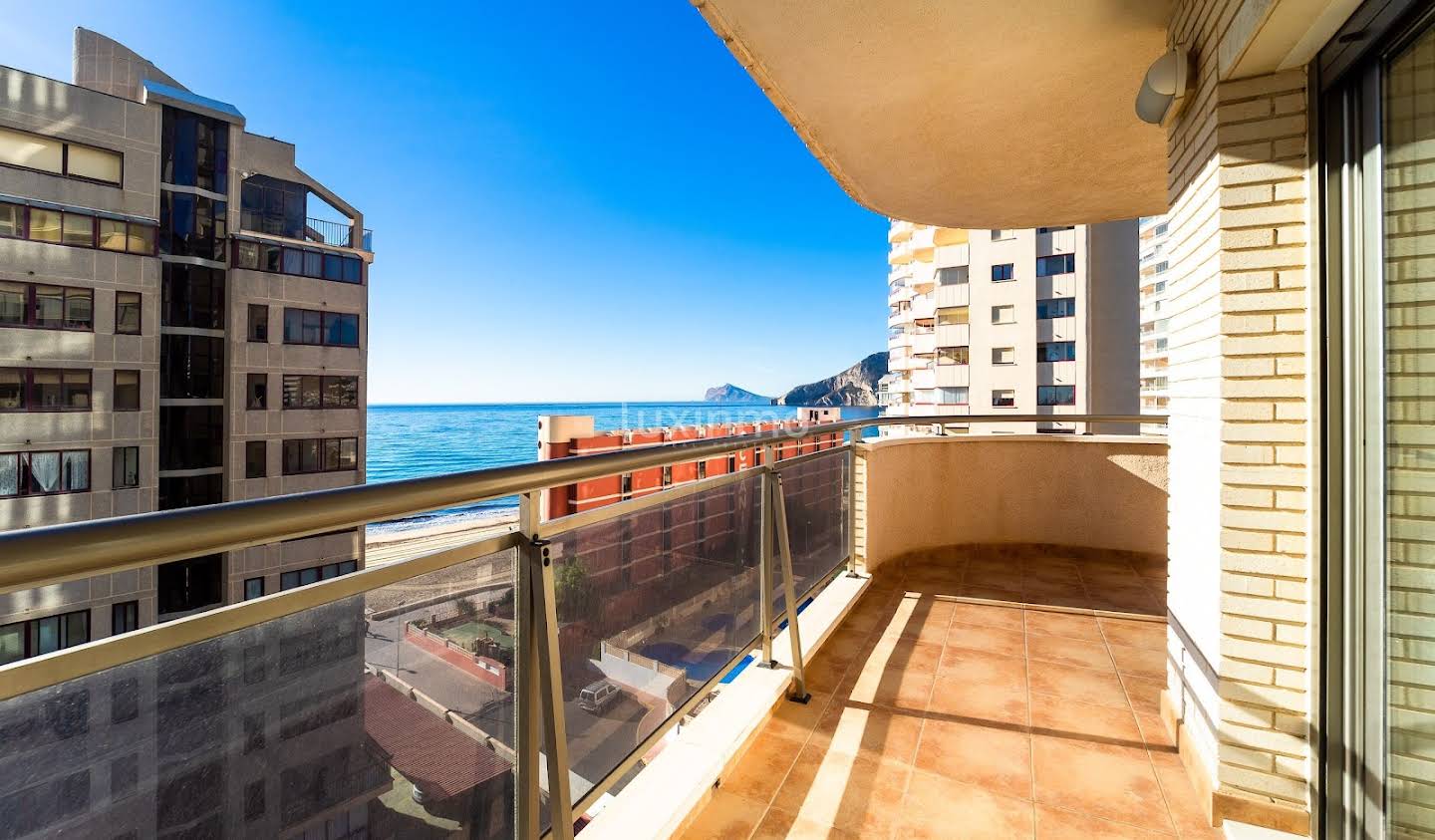 Appartement avec terrasse et piscine Calp