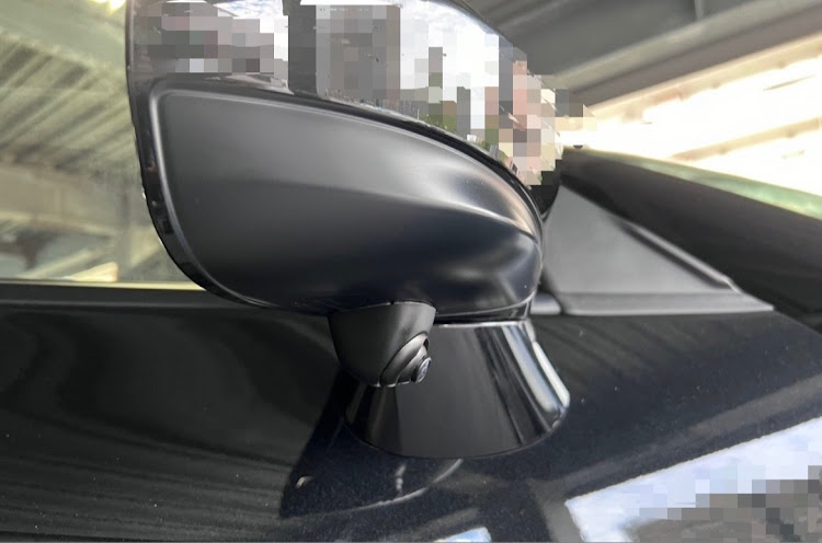 NISSAN GT-Rのスガスペック・駐車場攻略・フロント&サイドカメラ・暑い、、暑いぞおおお！！・レーザー墨出し機に関するカスタム事例の投稿画像3枚目