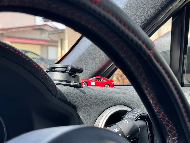 86のドライブ・ジェラート🍨・天気のいい日は色んな車がいっぱい・様子のおかしい車には要注意・次はどこ行こうかなに関するカスタム事例の投稿画像8枚目