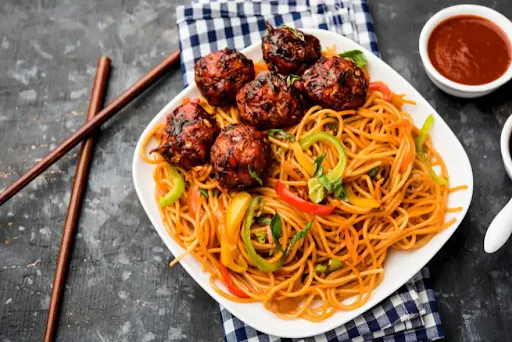 Veg Manchurian [Dry/Gravy] With Fried Rice /Noodles