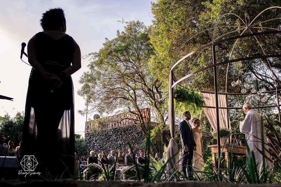 Fotógrafo de casamento Diego Simas (diegosimas). Foto de 1 de novembro 2019