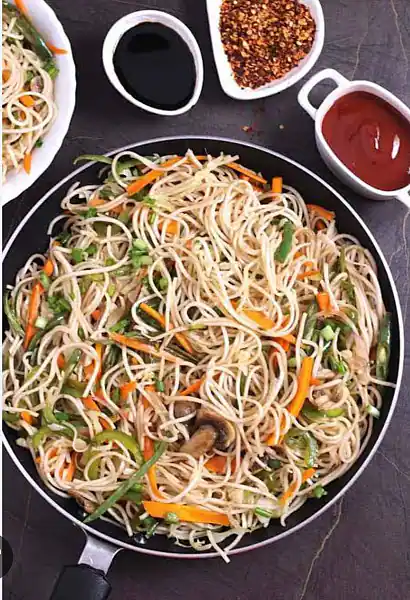 Hakka Noodles