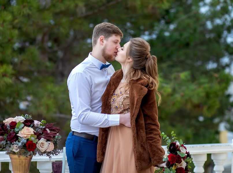 Fotógrafo de casamento Olya Kryzh (ledi8). Foto de 13 de fevereiro 2019