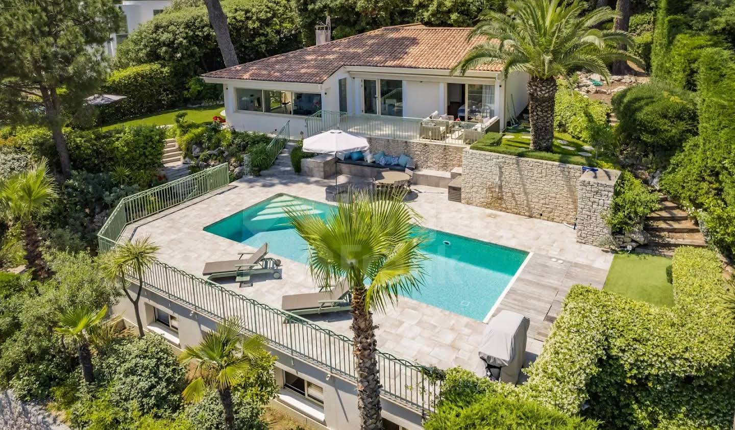 Villa with pool Antibes