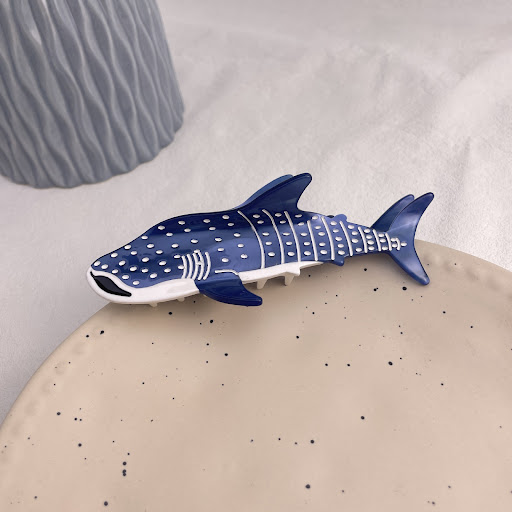 Title 10, Marine Series Acetic Acid Grip Animal Whale Sha...