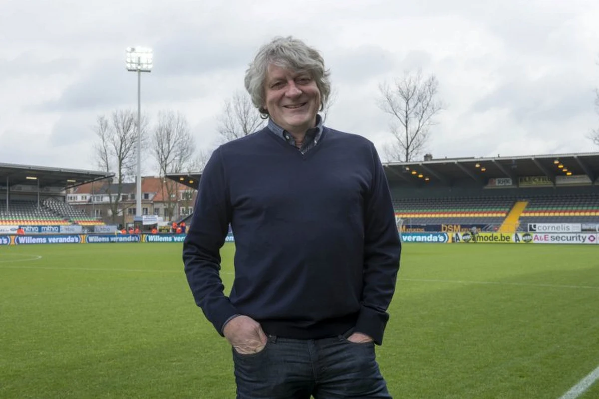 Sportdokter Goossens raadt grote voorzichtigheid aan voor profploegen: "Matchconditie ver weg" en "Gevolgen besmetting nu nog niet bekend"