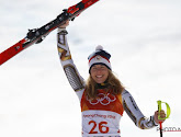 ? Ongezien: Snowboardster wint Super-G bij het skiën op geleende ski's