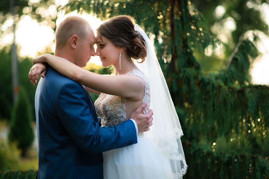 Wedding photographer Oleg Medvedev (olegmedvedev). Photo of 10 February 2020