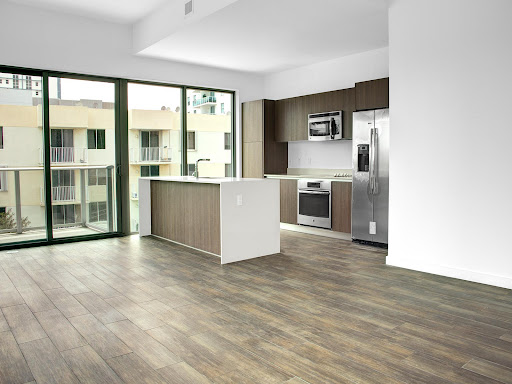 Apartment with pool 1