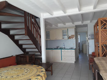 appartement à Le gosier (971)