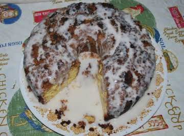 Honey Bun Cake