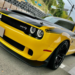 チャレンジャー SRT Hellcat