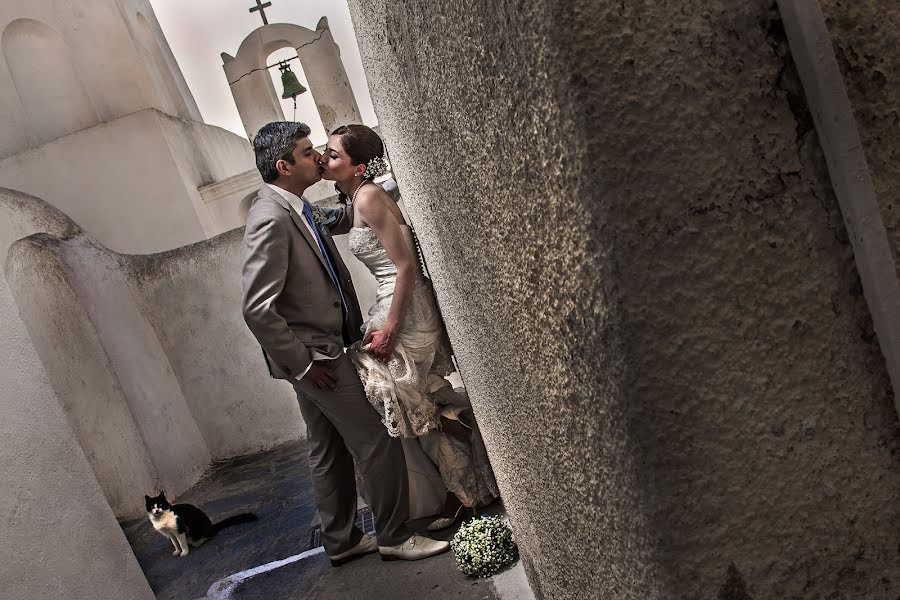 Bryllupsfotograf Giorgos Galanopoulos (galanopoulos). Bilde av 15 februar 2014