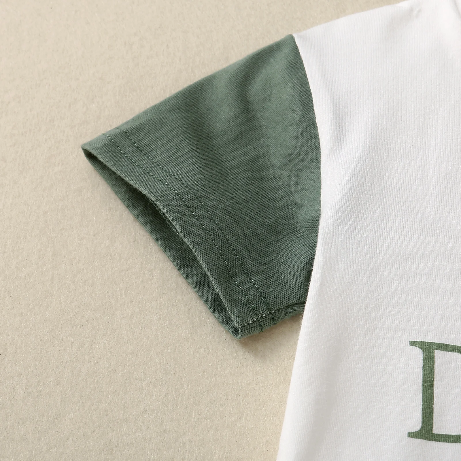 Title 14, Dečji komplet majice kratkih rukava, sa kontras...