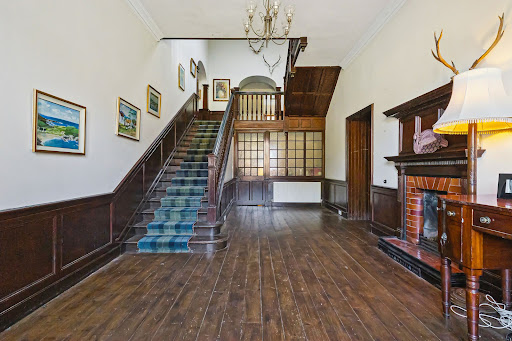 House 4