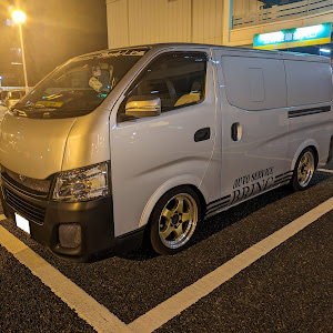 NV350キャラバン