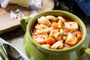 Easy Tortellini Soup Recipe
