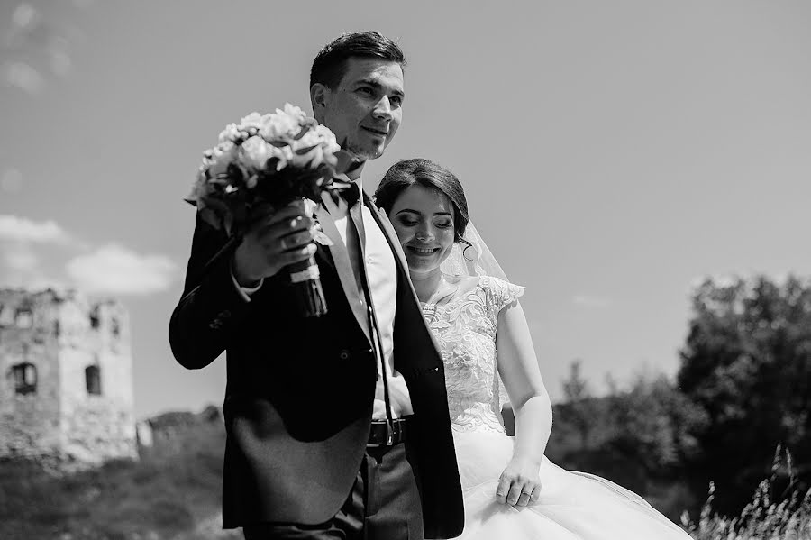 Fotógrafo de casamento Sasha Fedorchuk (leofedorchuk). Foto de 22 de janeiro 2019