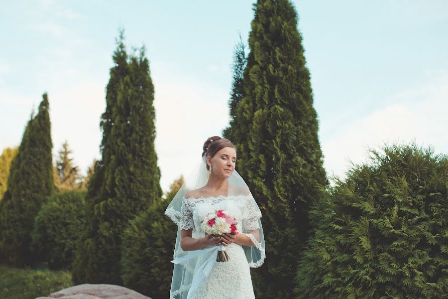 Wedding photographer Olesya Kulinchik (lesyalynch). Photo of 5 March 2017