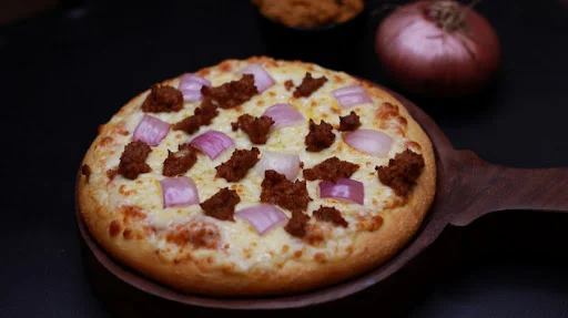 Keema & Onion Pizza