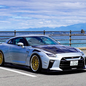 NISSAN GT-R R35