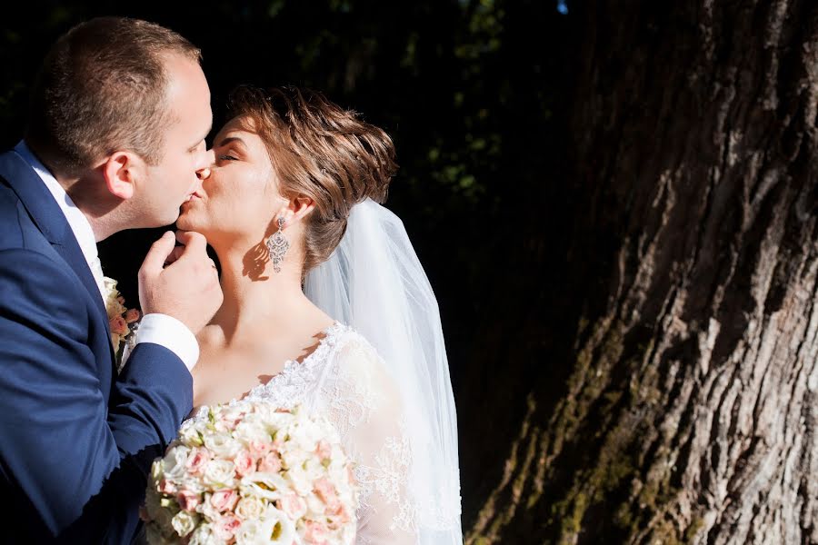 Fotografo di matrimoni Elena Turovskaya (polenka). Foto del 18 gennaio 2019