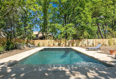 Maison avec piscine et terrasse 4