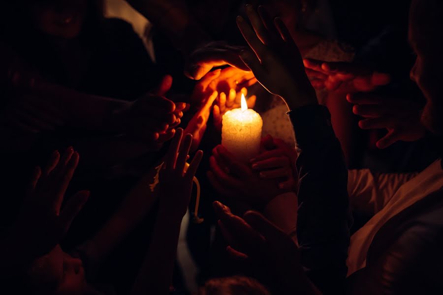 Fotógrafo de casamento Ilya Matveev (ilyamatveev). Foto de 4 de maio 2019