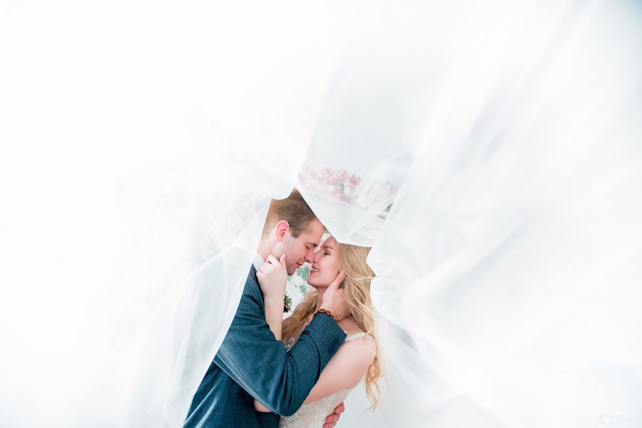 Wedding photographer Aleksandr Kiselev (kompot). Photo of 18 March 2019