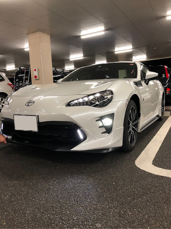 86の86後期・新車・TRD・MODELLISTAに関するカスタム事例の投稿画像1枚目