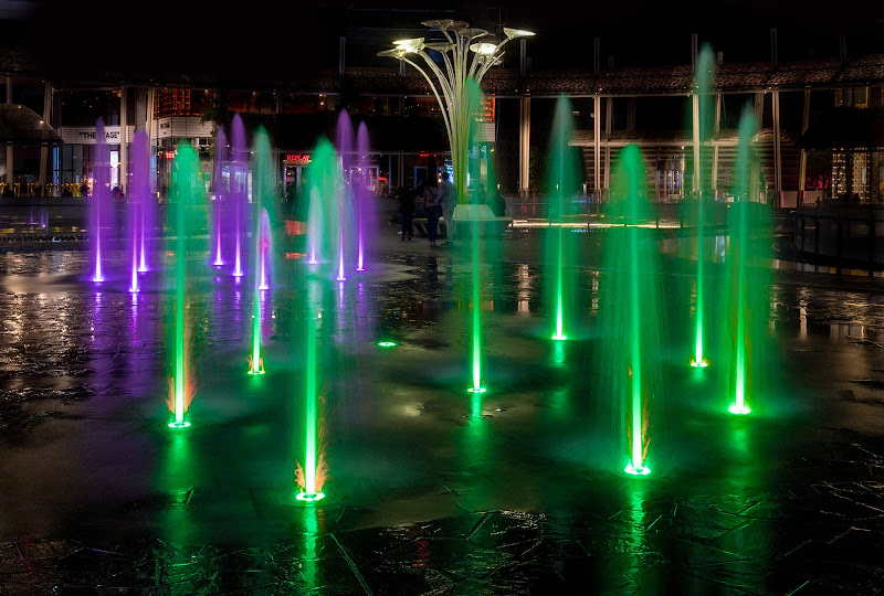 Giochi d'acqua in Gae Aulenti di Aktarus