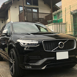 XC90 T8