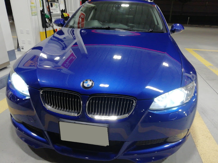 3シリーズ クーペの愛車はディーラー入庫中・軽トラ大活躍・鈴鹿サーキット南コース・ミニバイクでサーキット走行・アジフライ祭りに関するカスタム事例の投稿画像1枚目