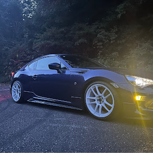 86 ZN6