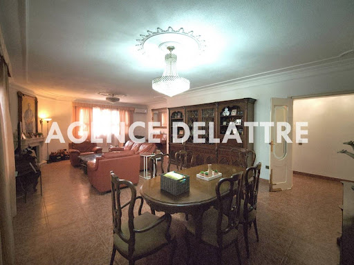 Chalet with terrace 4