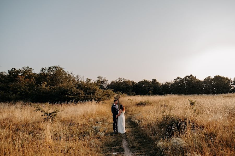 Wedding photographer Richard Komaromi (komaromifoto). Photo of 26 August 2021