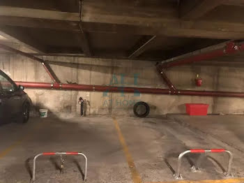 parking à Paris 10ème (75)