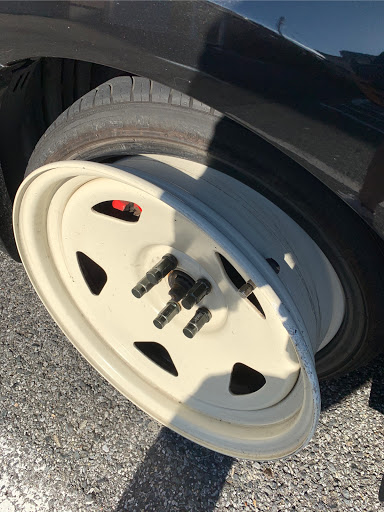 ウィッシュ Ane11wのパンク 走行不能に関するカスタム メンテナンスの投稿画像 車のカスタム情報はcartune