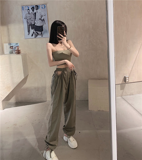 Title 1, Comfortable and Versatile Pants for Men and Wom...