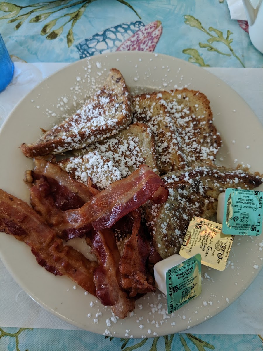 Gluten-Free French Toast at Lemma's Beach Grill