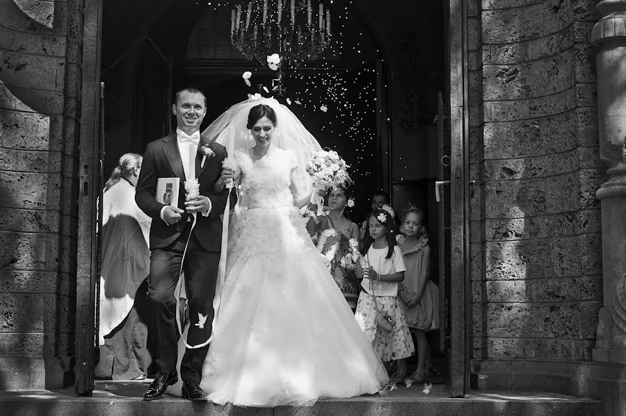 婚禮攝影師Ivelina Cholakova（damayanti）。2016 2月17日的照片
