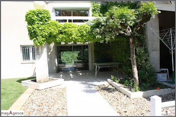 maison à Montlieu-la-Garde (17)