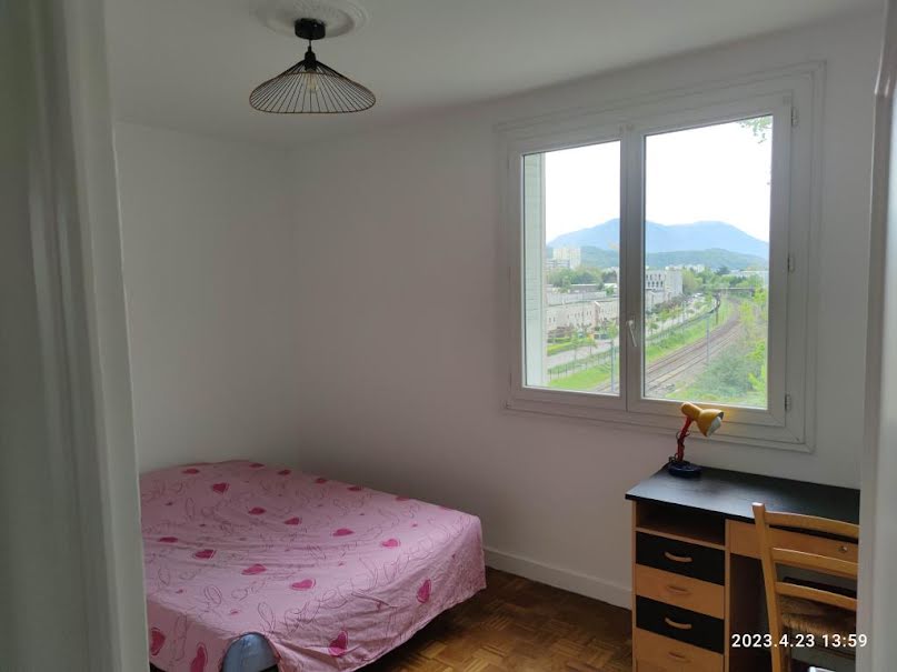 Location meublée appartement 4 pièces 66 m² à Grenoble (38000), 975 €