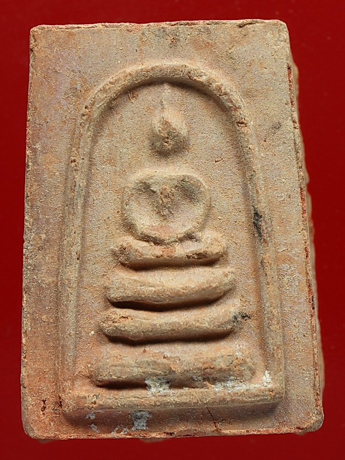 พระสมเด็จหลังยันต์มิ หลวงพ่อกวย