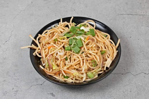 Veg Hakka Noodles