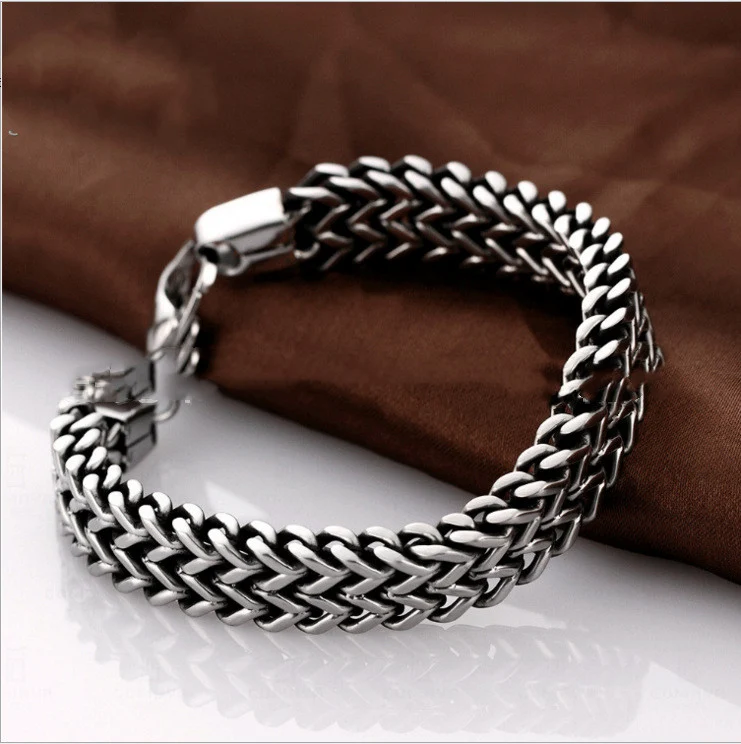 Titanium stalen armband heren roestvrij staal dubbele rij voor en achter, stijlvol en duurzaam, ideaal voor dagelijks gebruik en speciale gelegenheden.