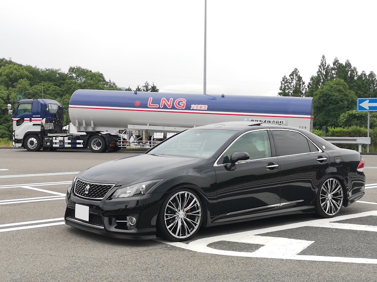クラウンアスリートのJun Style・徘徊の帝王・福岡・スマーホーンレフカメラ・CarTuneberに関するカスタム事例の投稿画像4枚目